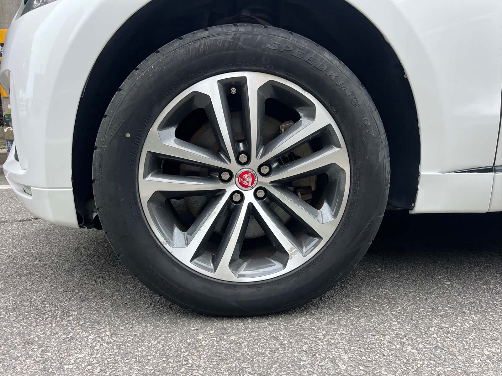 Jaguar F-PACE, 2017 4