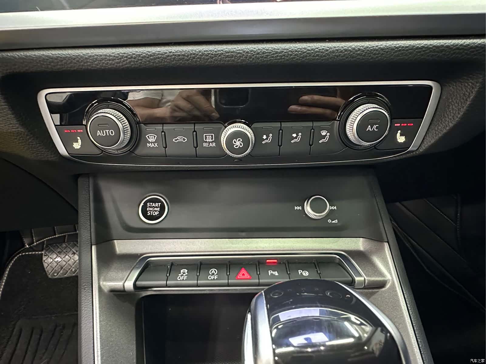 Audi Q3, 2023 17