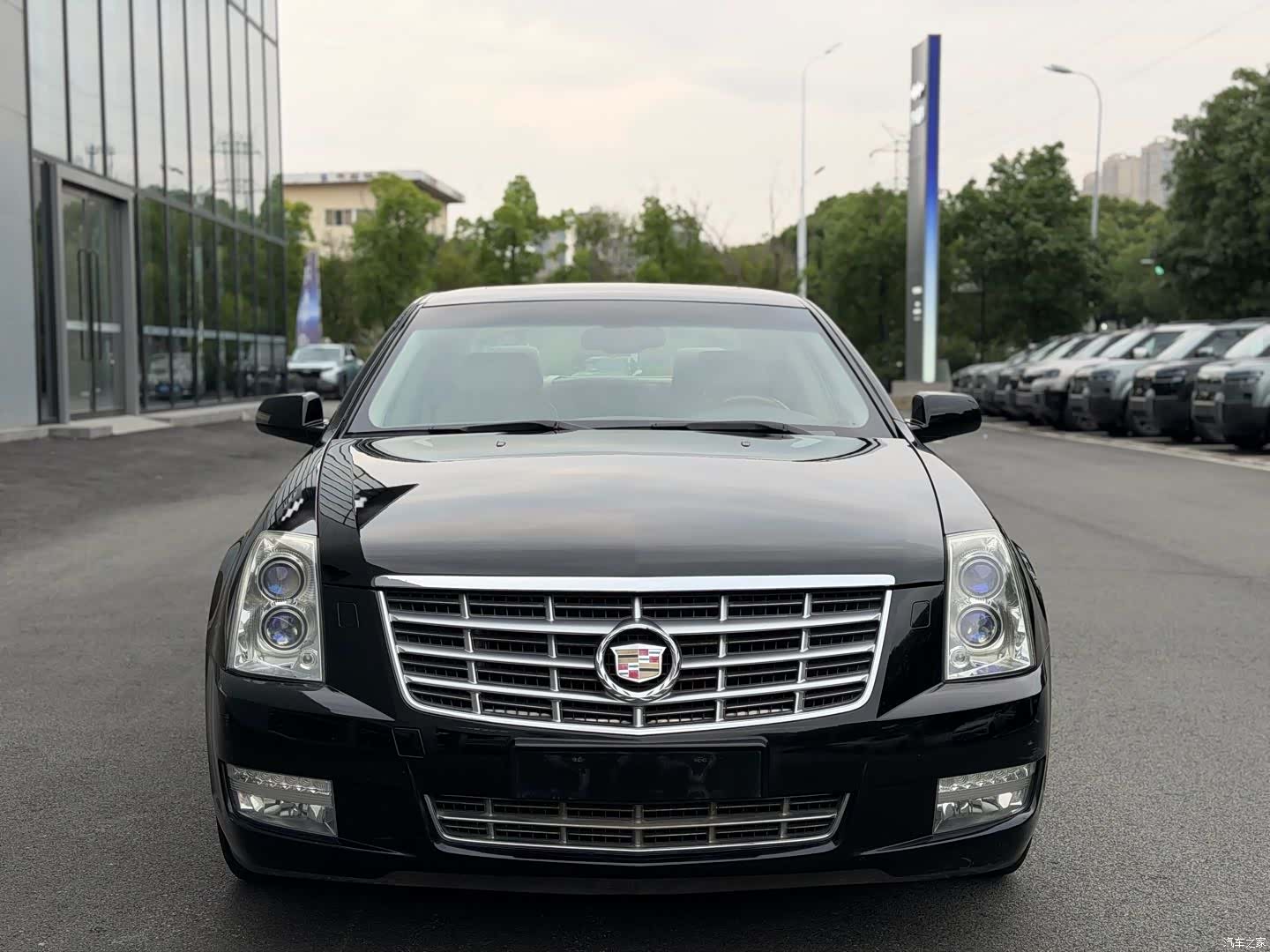 Cadillac SLS, 2013 1
