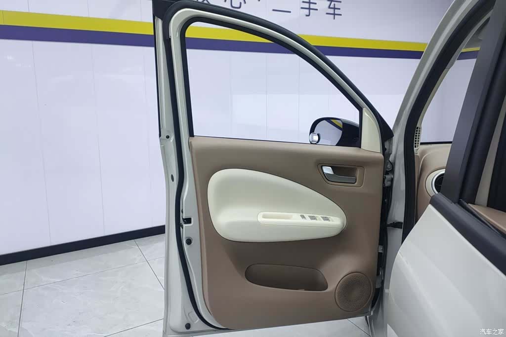 Wuling MINIEV, 2026 7