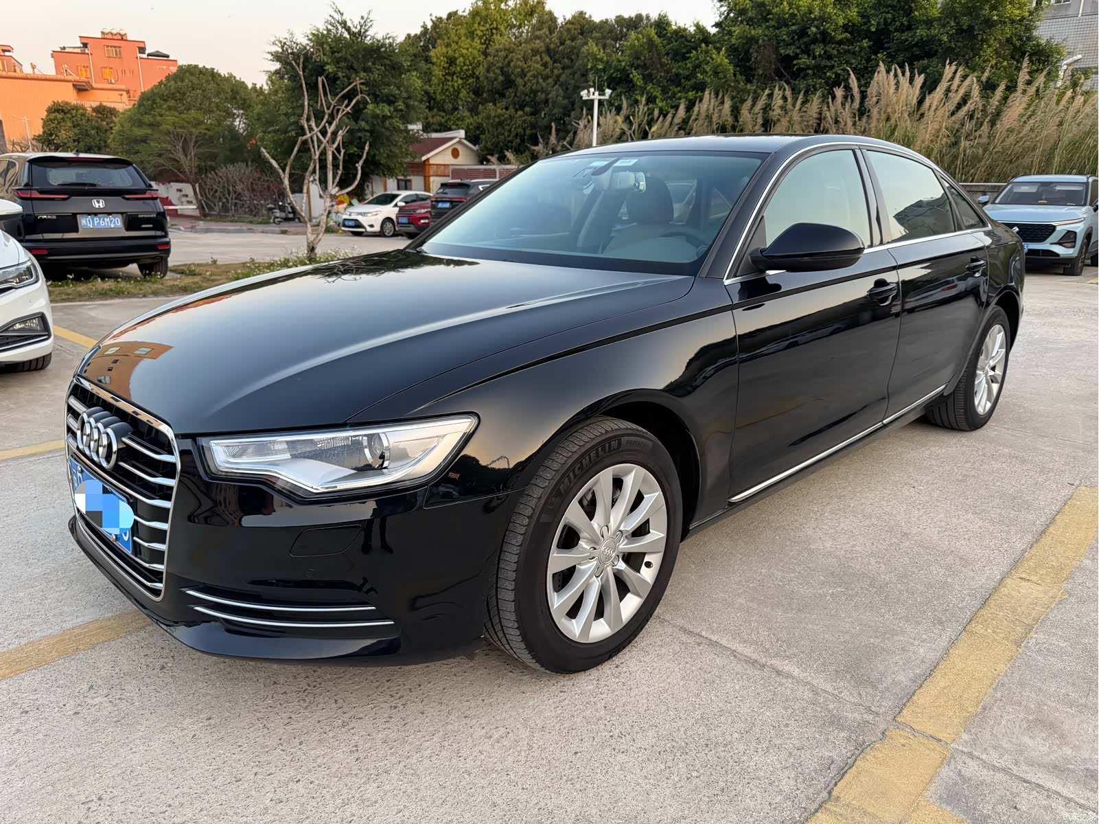 Audi A6L, 2013 1
