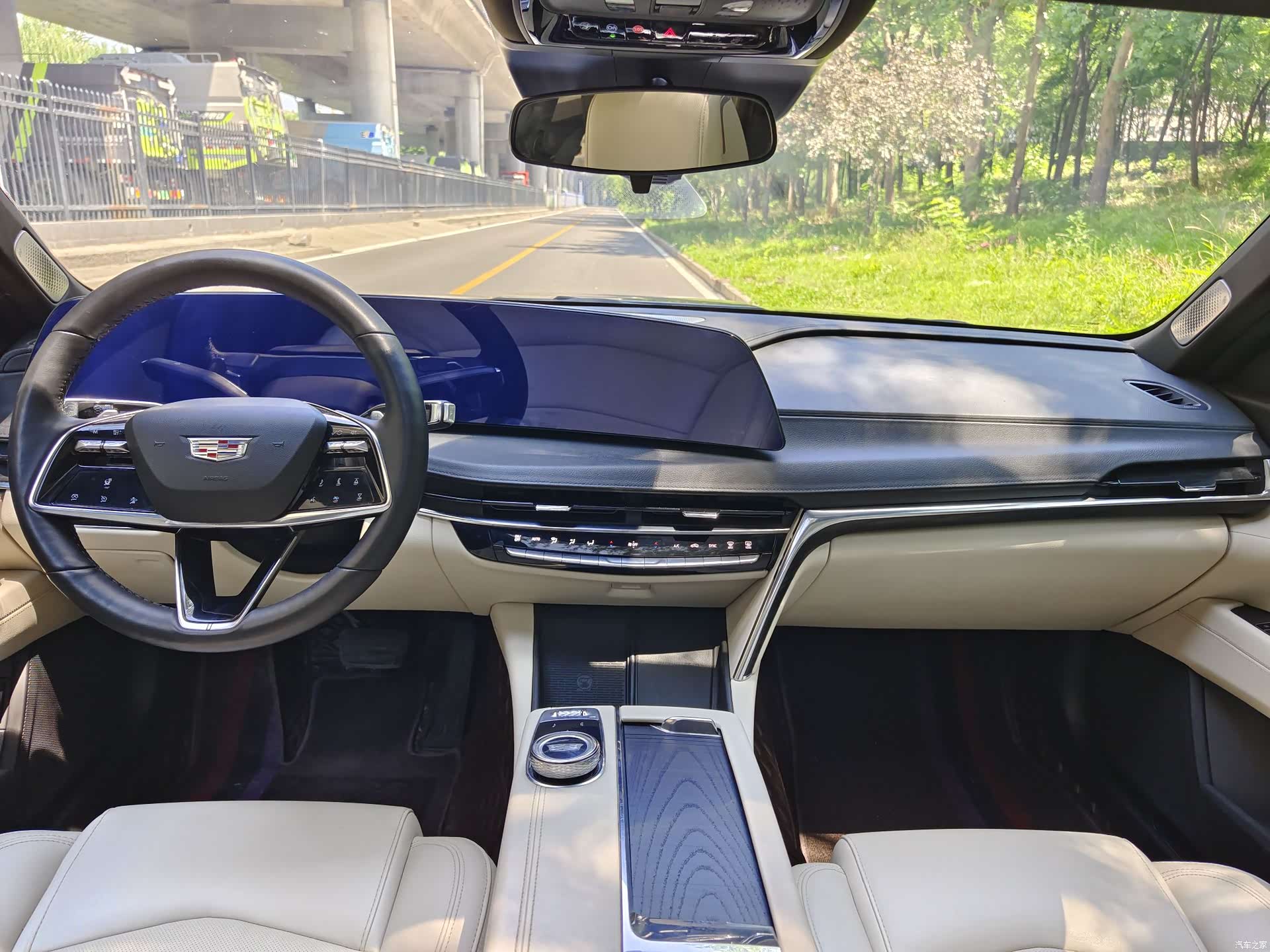 Cadillac CT6, 2023 11
