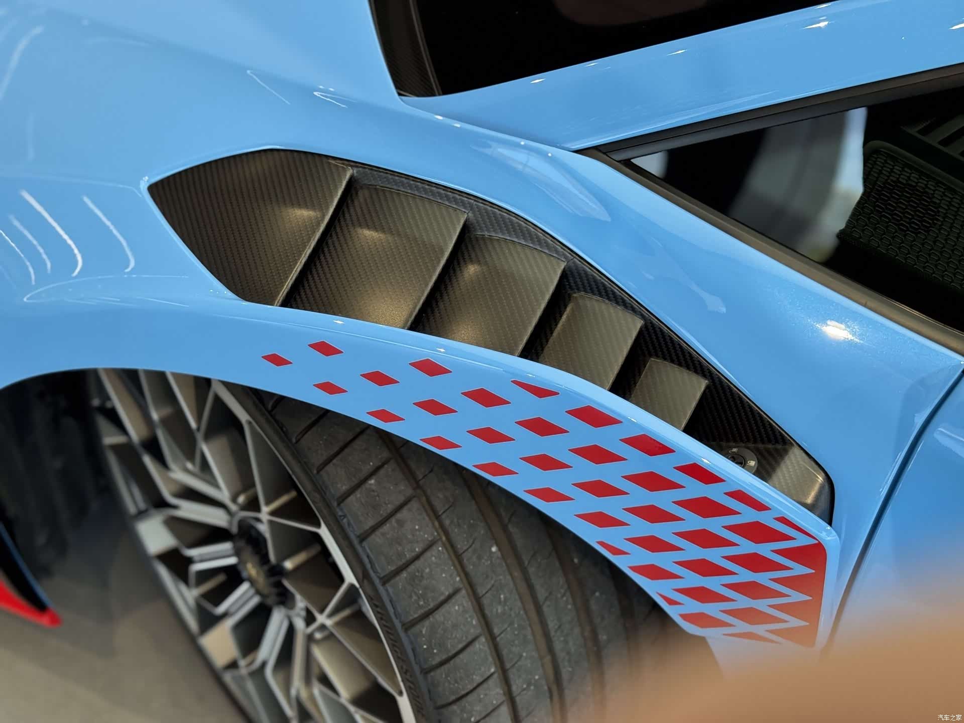 Lamborghini Huracán, 2024 7