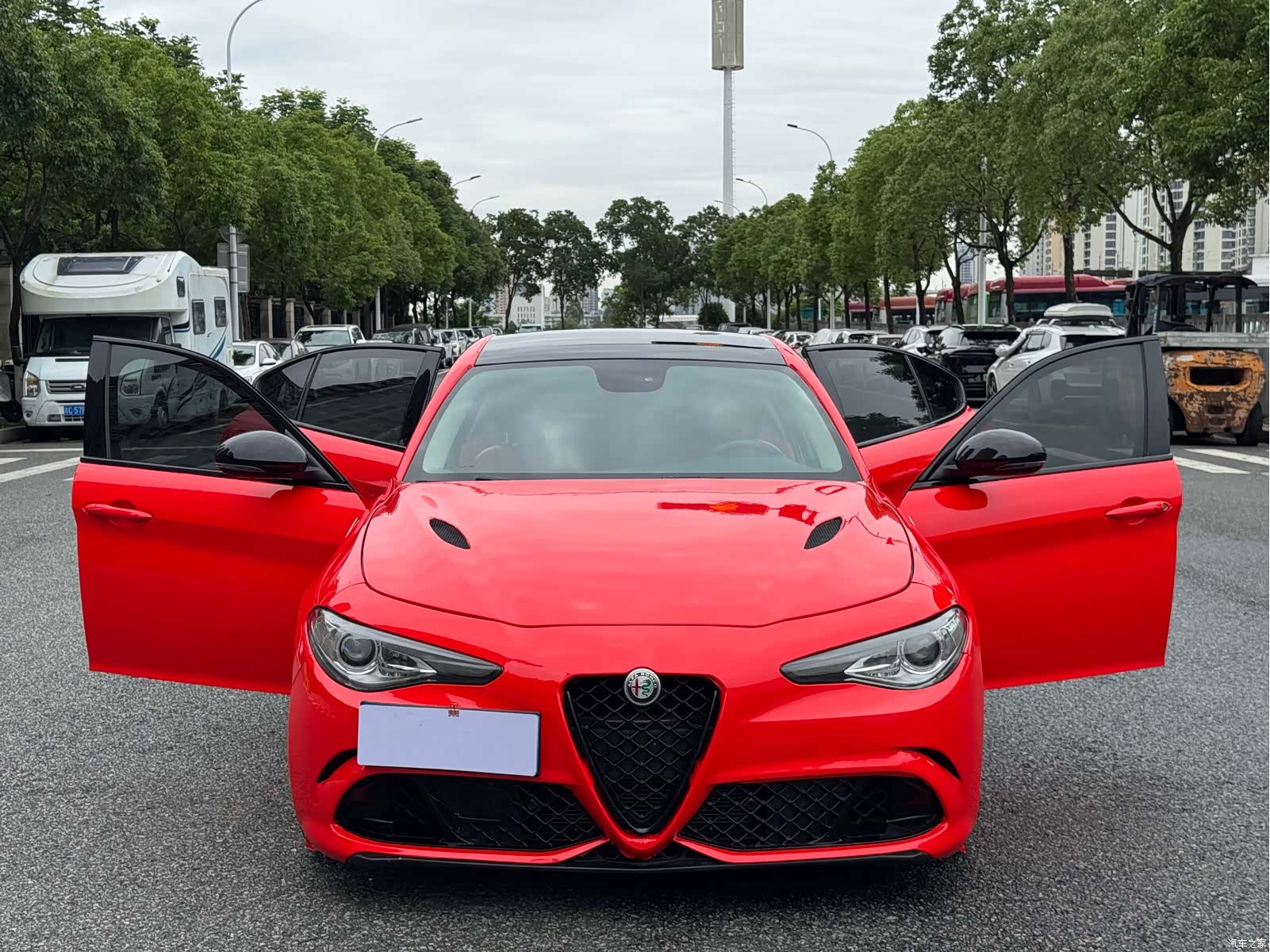 Alfa Romeo Giulia, 2017 18