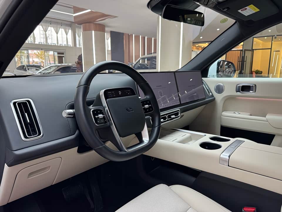 Li Auto Ideal L7