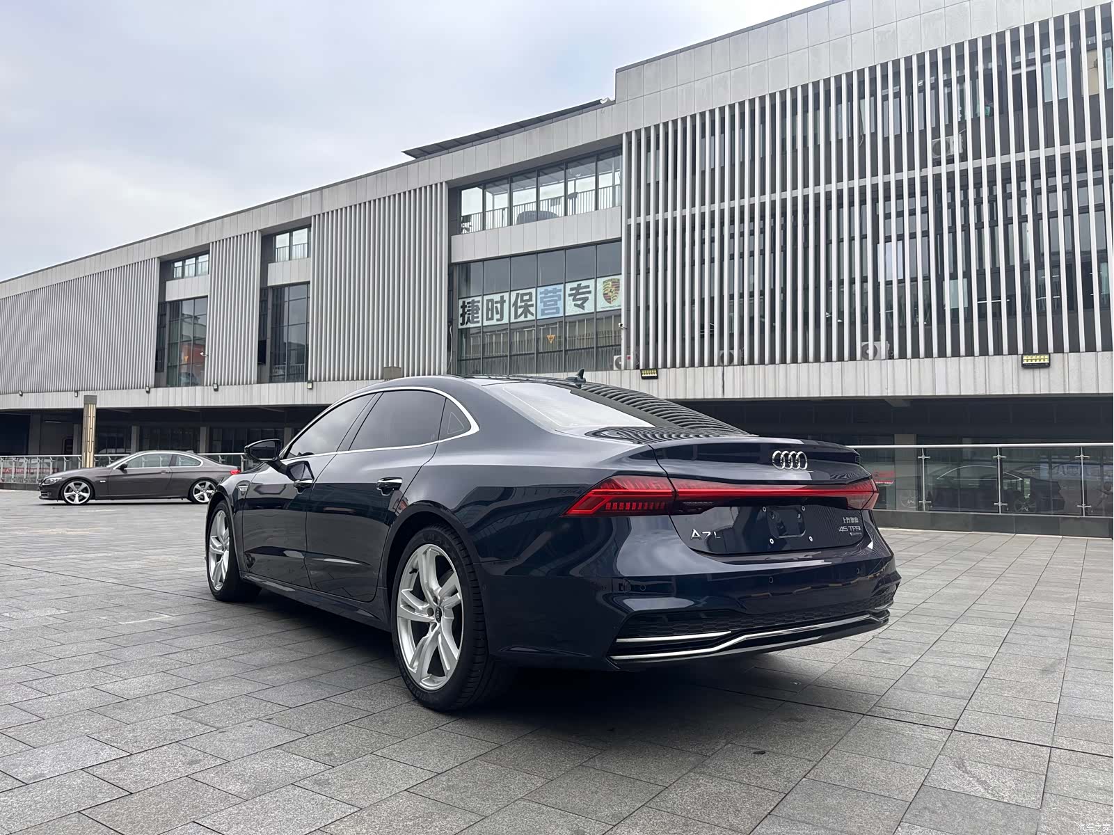 Audi A7L, 2024 4