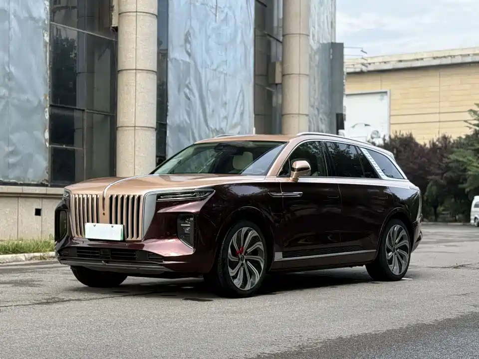Hongqi E-HS9