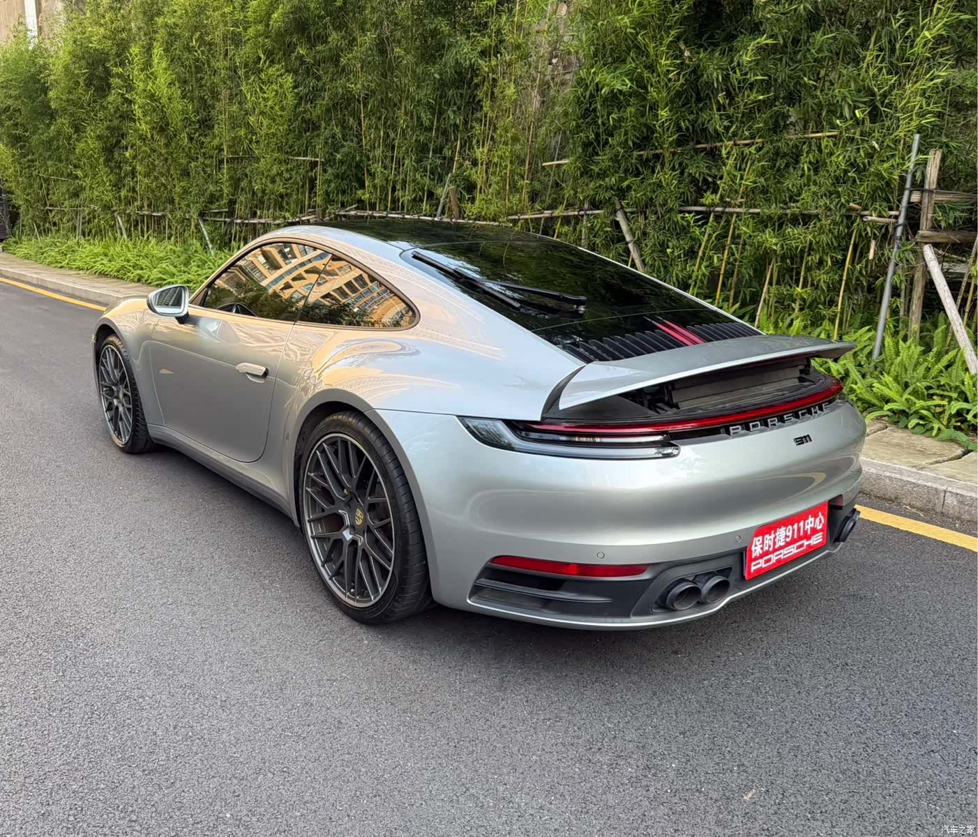 Porsche 911, 2021 4