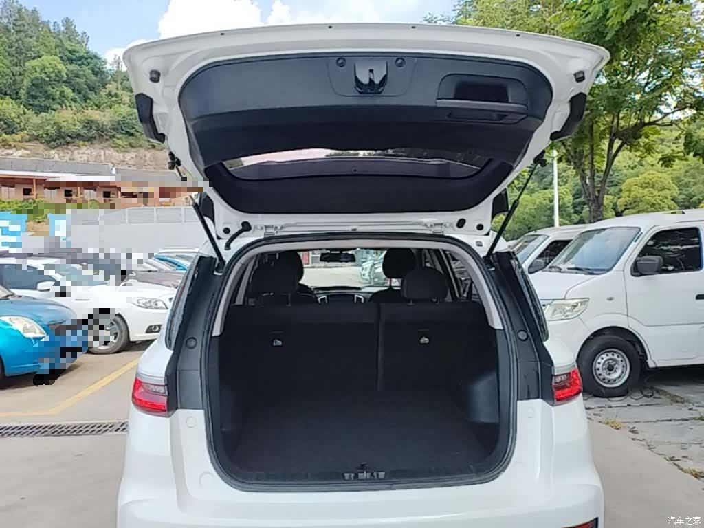 Geely X6, 2021 19