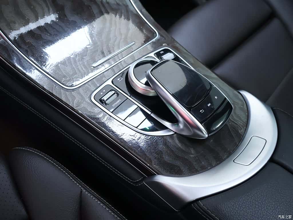 Mercedes-Benz GLC, 2017 12