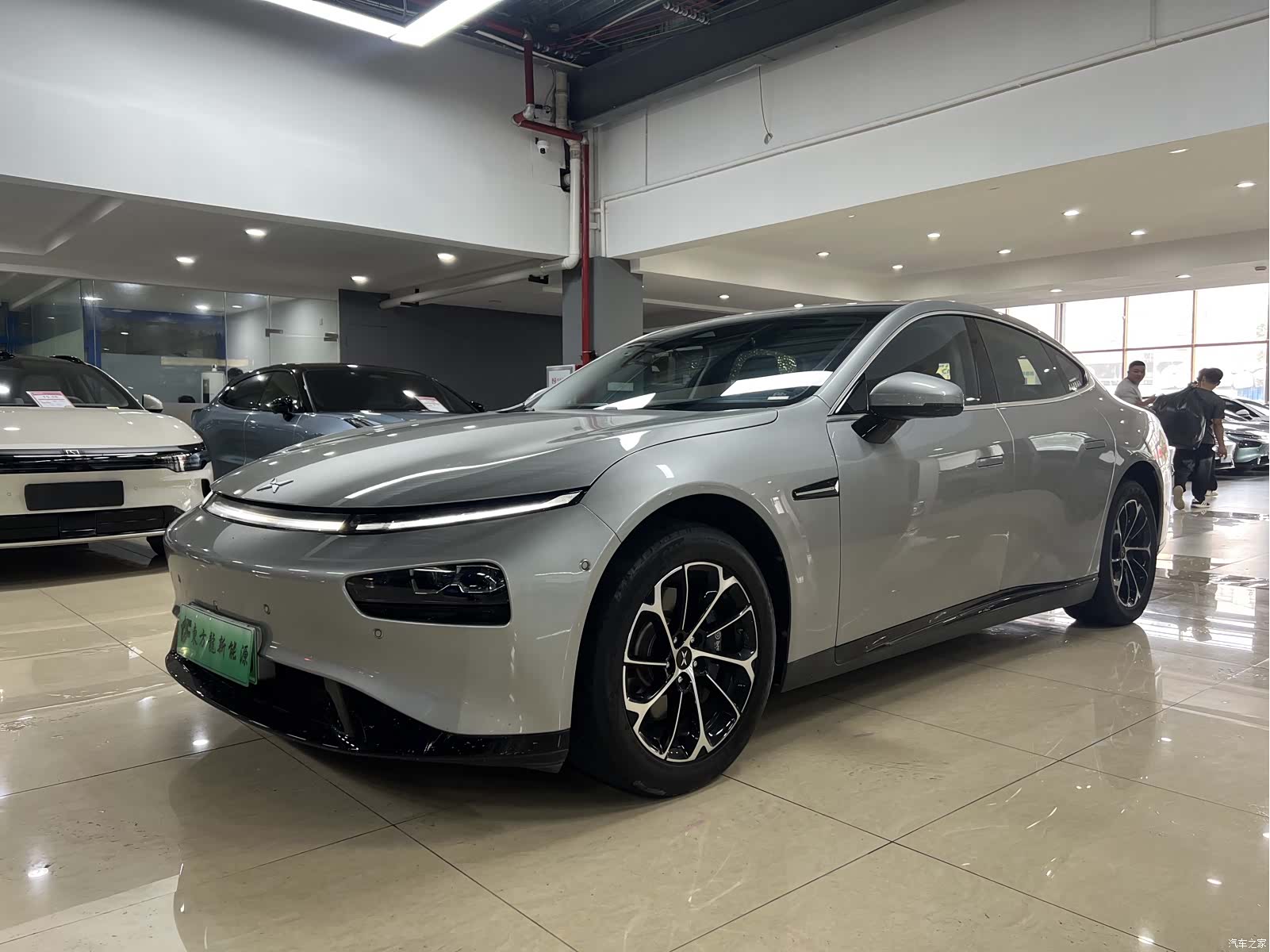 Xpeng P7, 2021 1