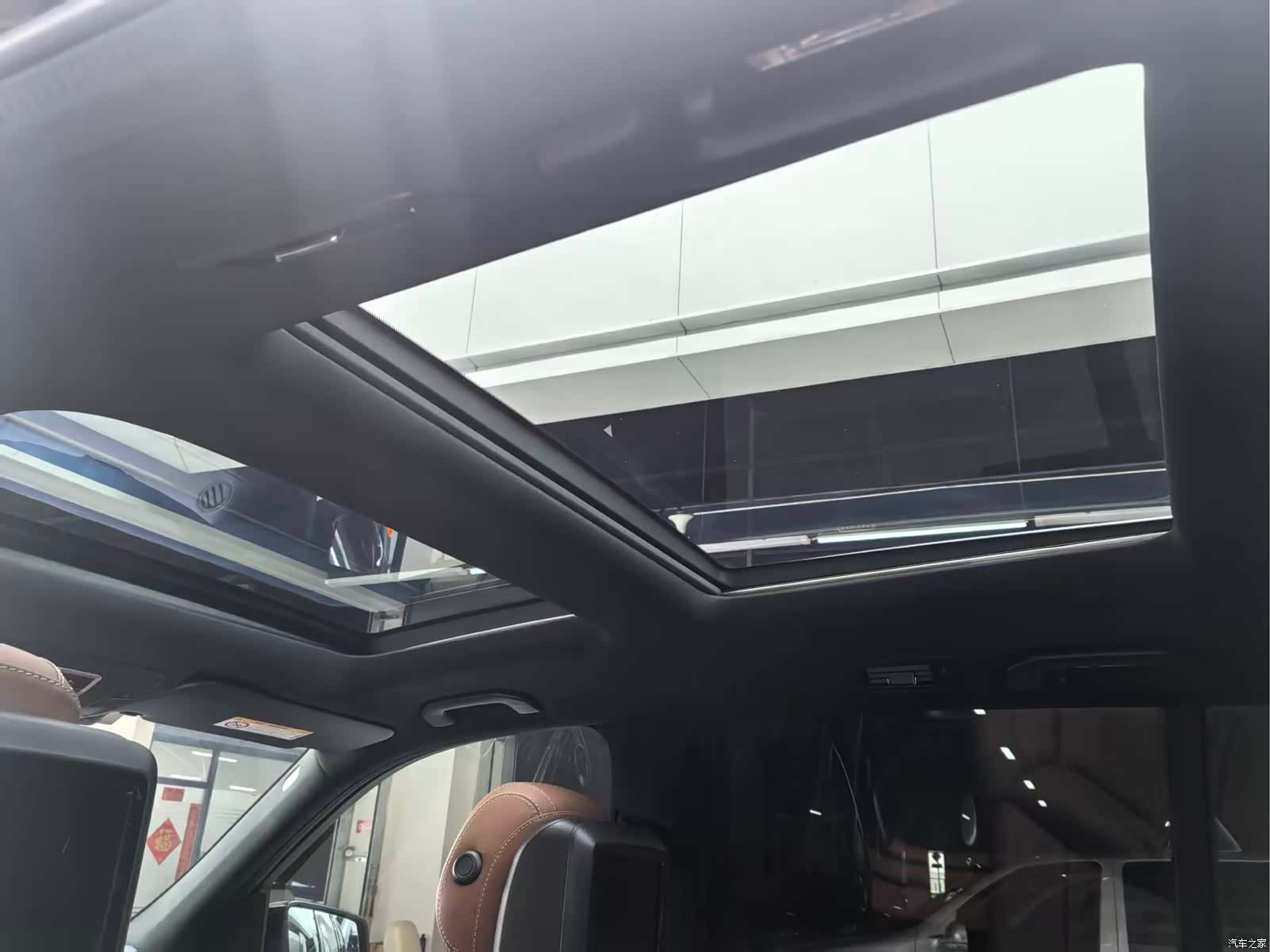 Mercedes-Benz GLS, 2019 12