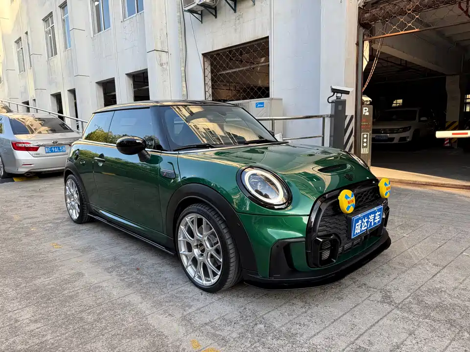 MINI MINI