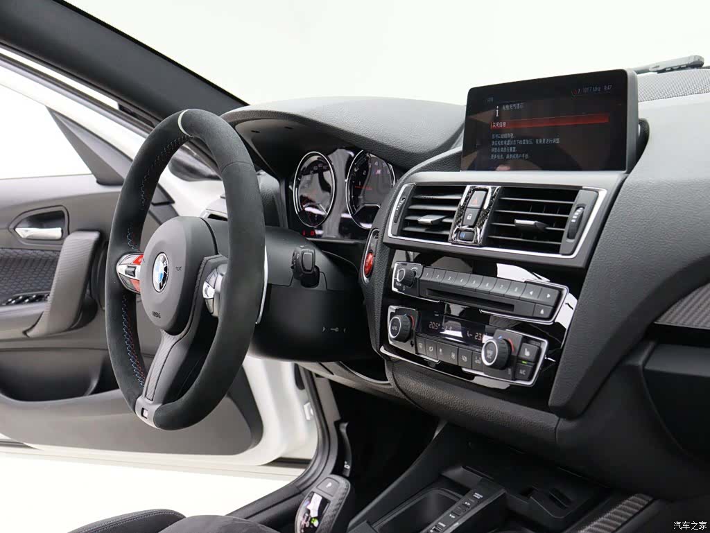 BMW 1 Series, 2017 11