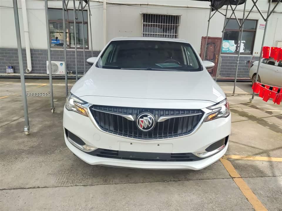 Buick GL6