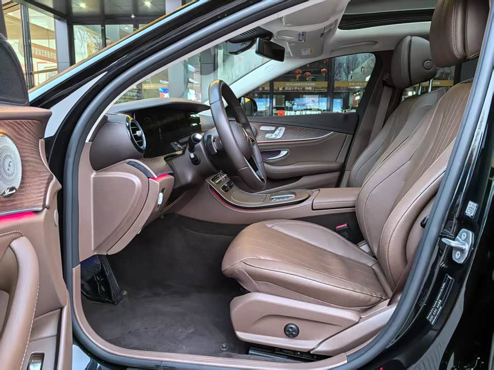 Mercedes-Benz E-class Mercedes-Benz E-class