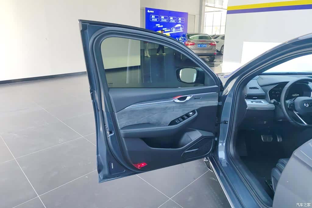 Geely Preface, 2024 7
