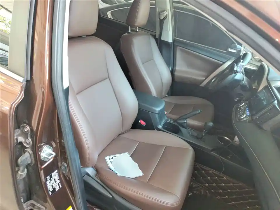 Toyota RAV4 Rongfang