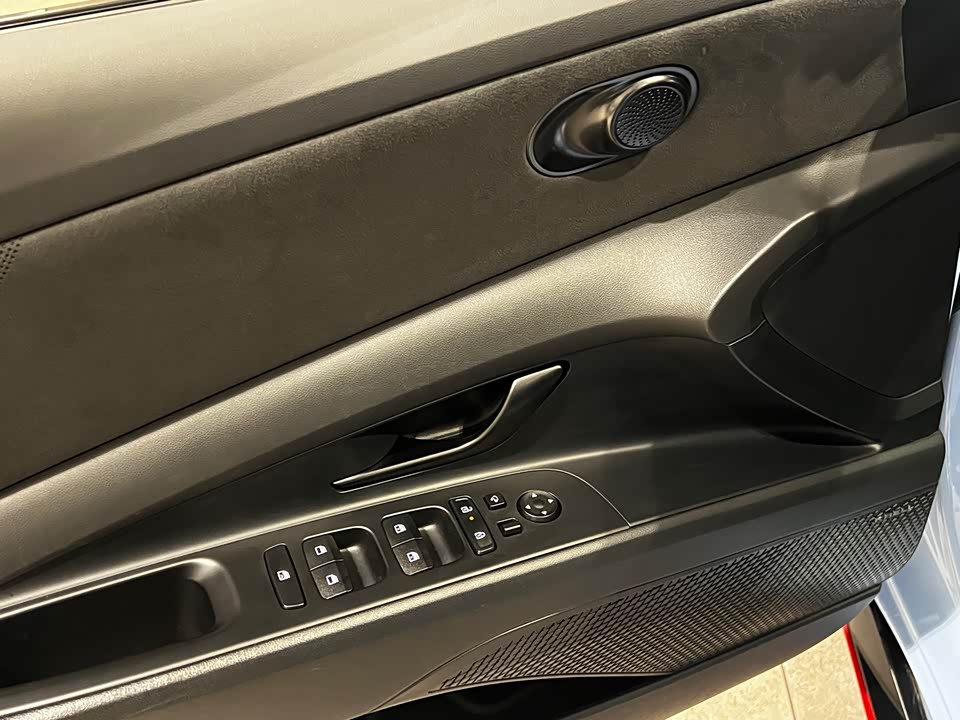 Hyundai Elantra Elantra N