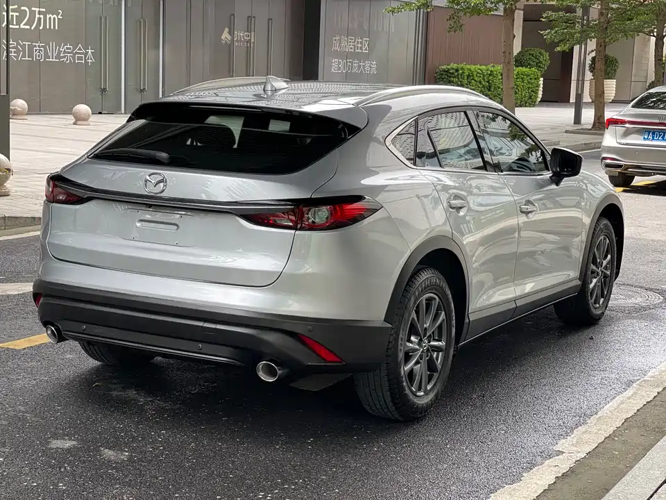 Mazda CX-4