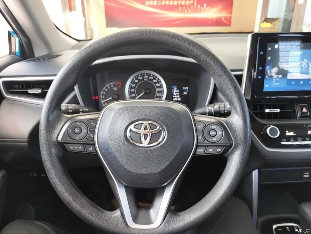 Toyota Frontlander, 2022 4