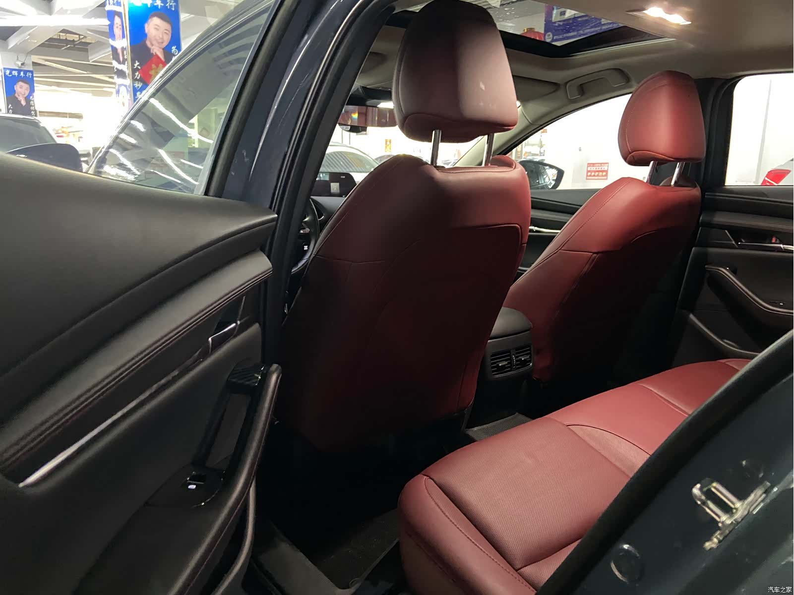 Mazda Mazda3, 2023 8