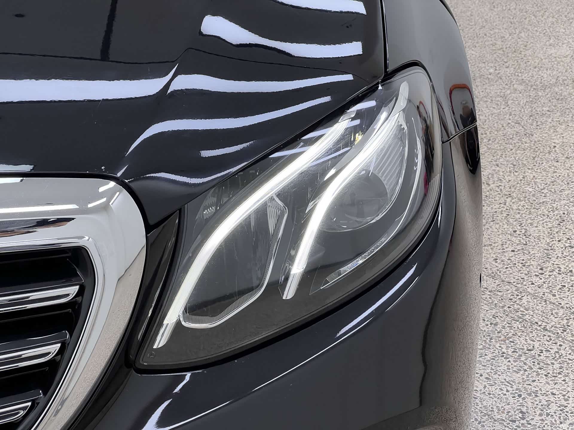 Mercedes-Benz E-Class, 2020 35