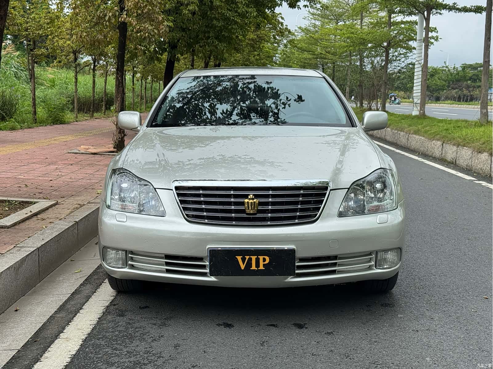 Toyota Crown, 2005 2