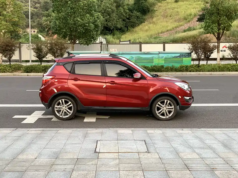 Changan CS35