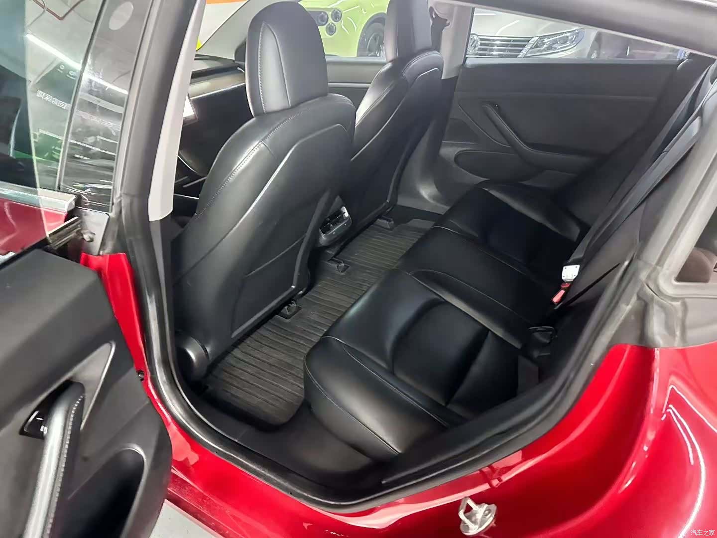 Tesla Model 3, 2020 9