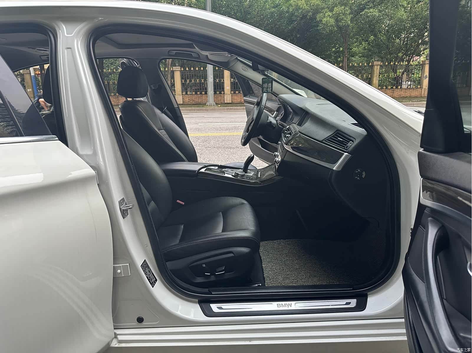BMW 5 Series, 2016 19