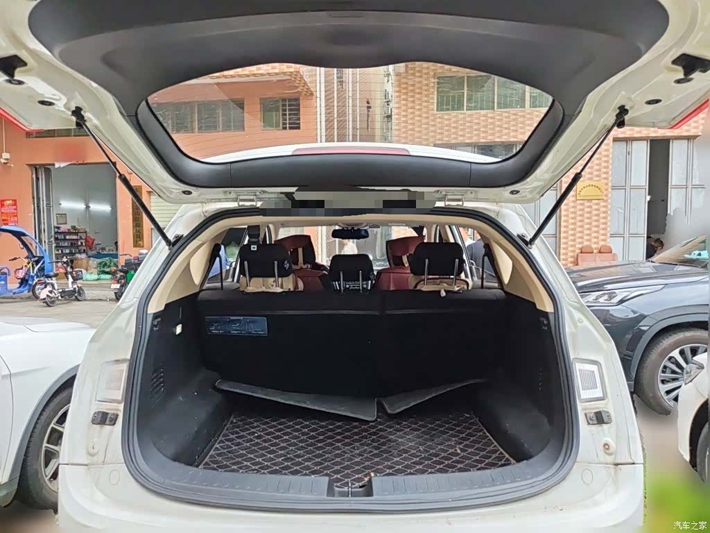 Wuling 560, 2016 20
