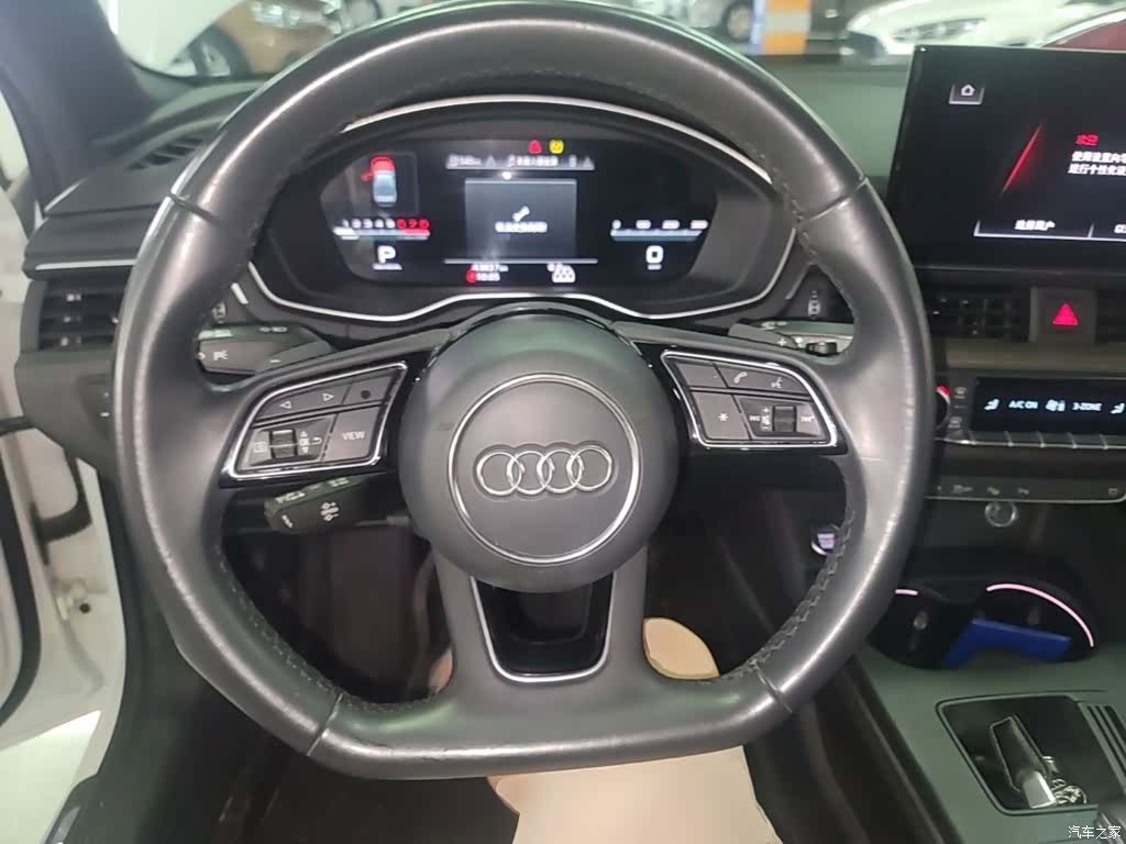Audi A4L, 2022 11