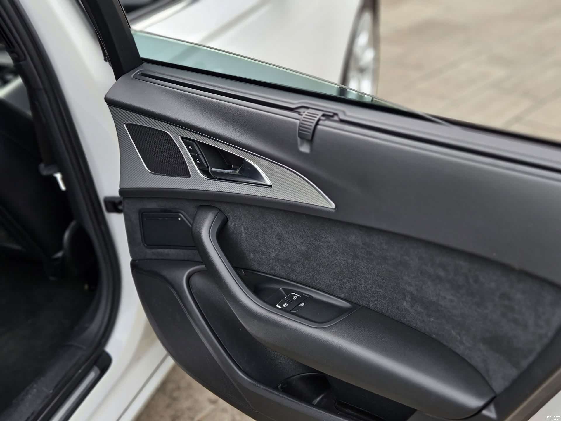 Audi A6L, 2013 19