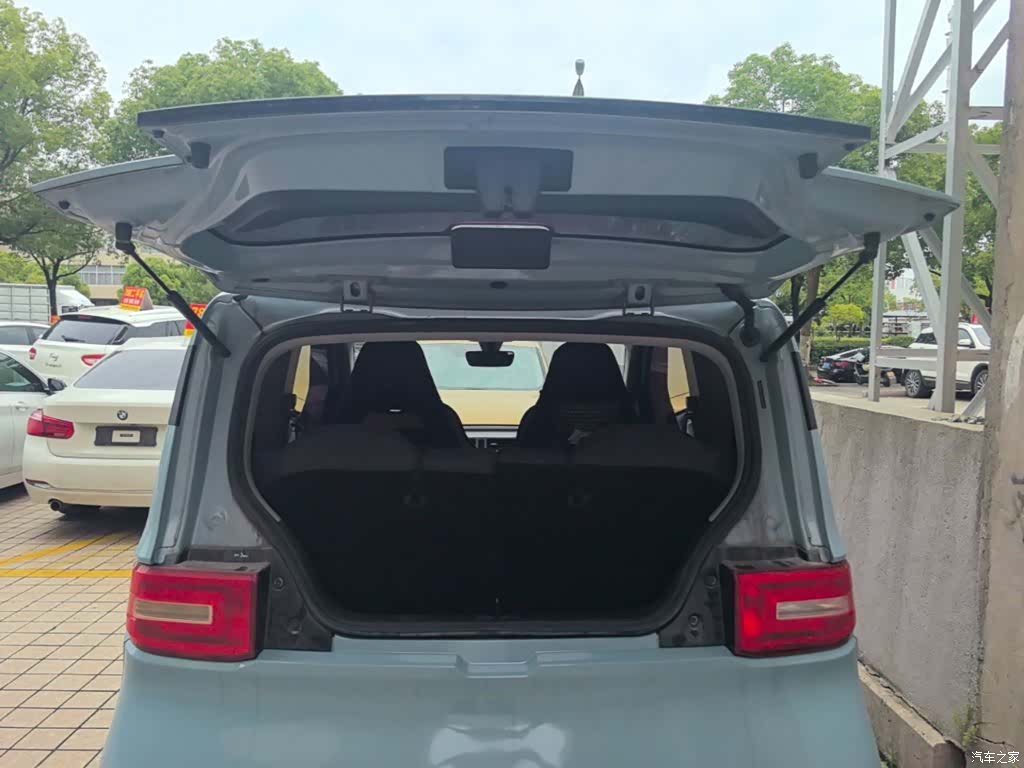 Wuling MINIEV, 2022 19