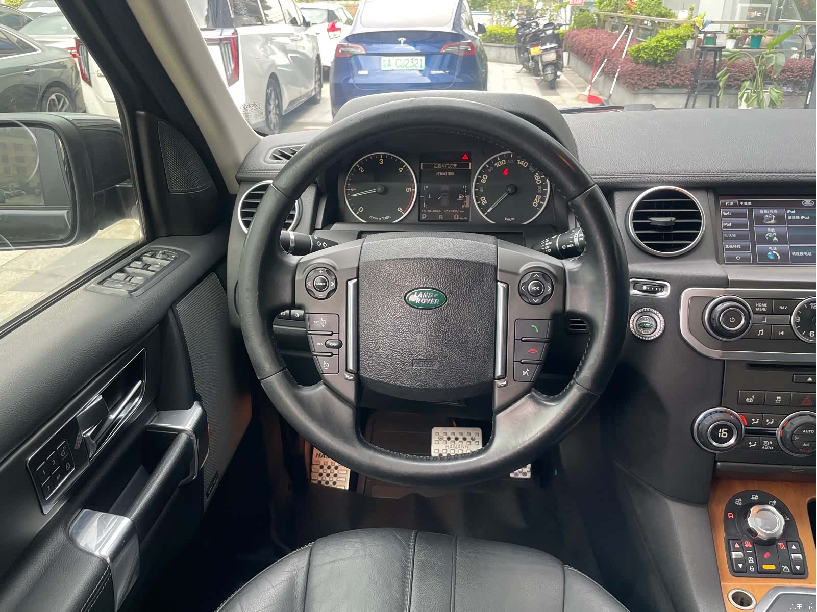 Land Rover Discovery, 2012 11