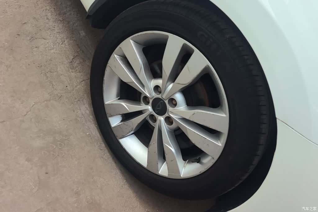 Chery 5, 2017 6