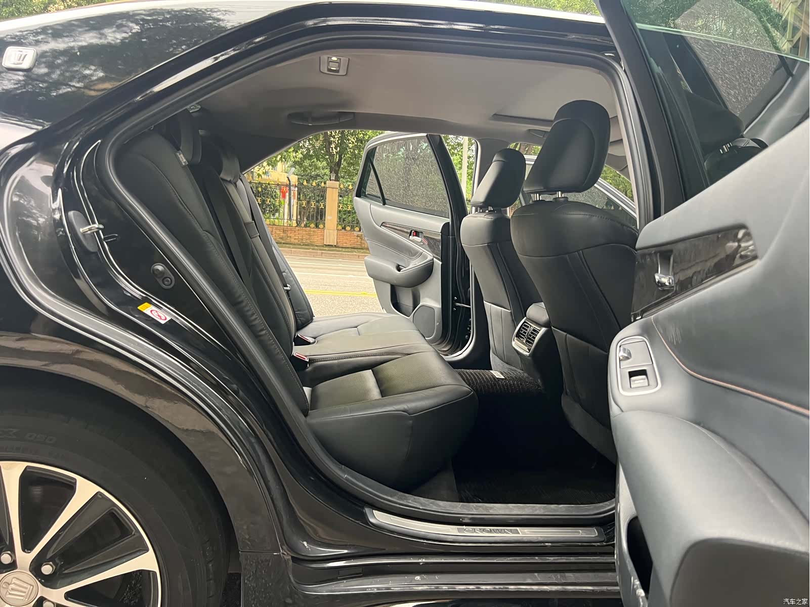 Toyota Crown, 2019 19