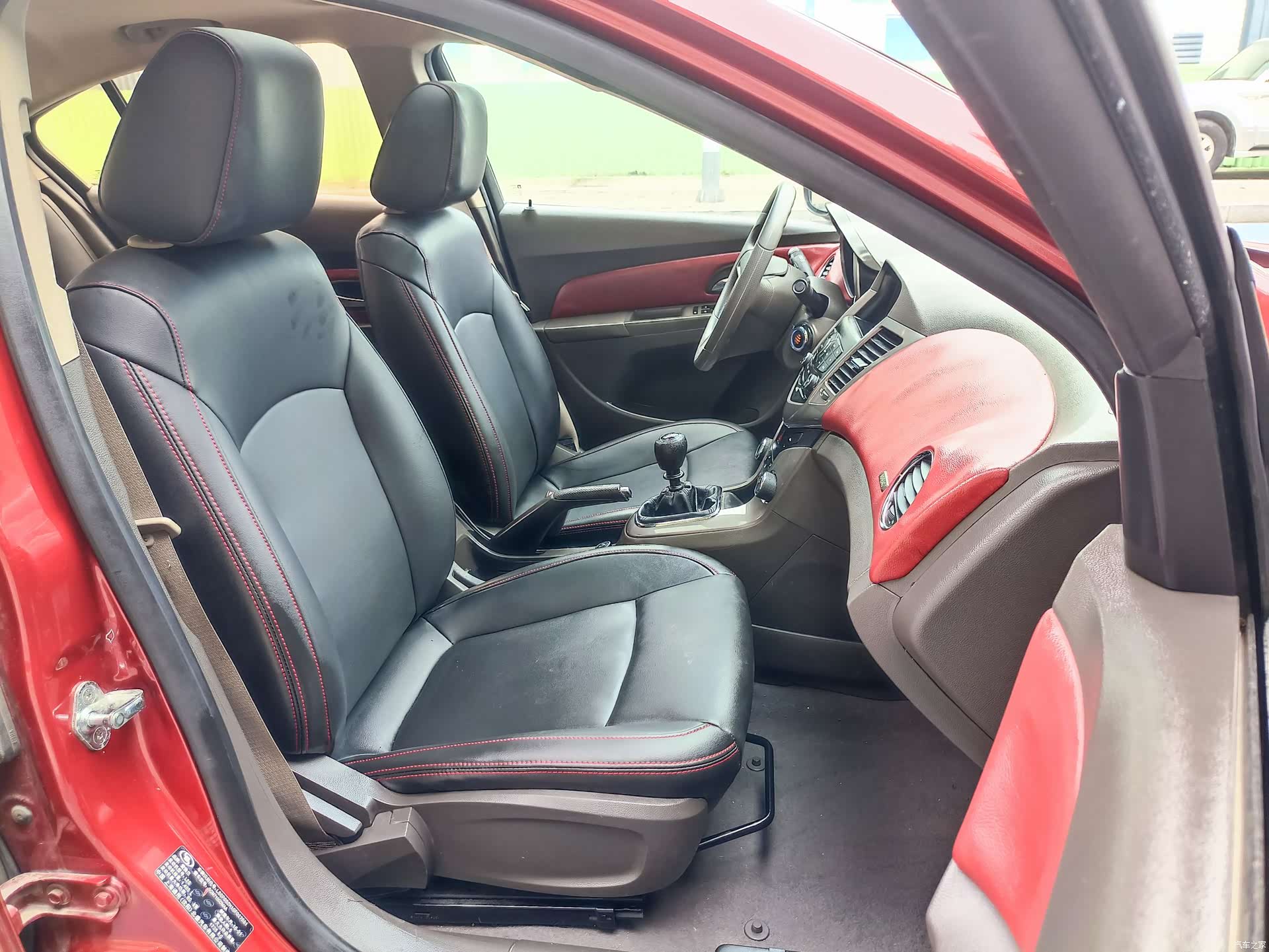 Chevrolet SE, 2016 34