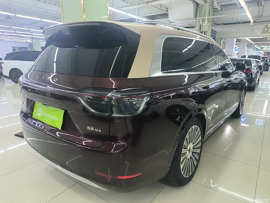 AITO M9, 2025 7