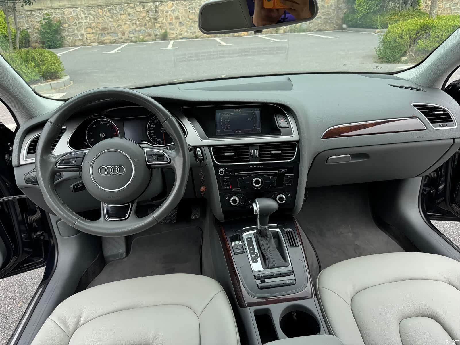 Audi A4L, 2014 15