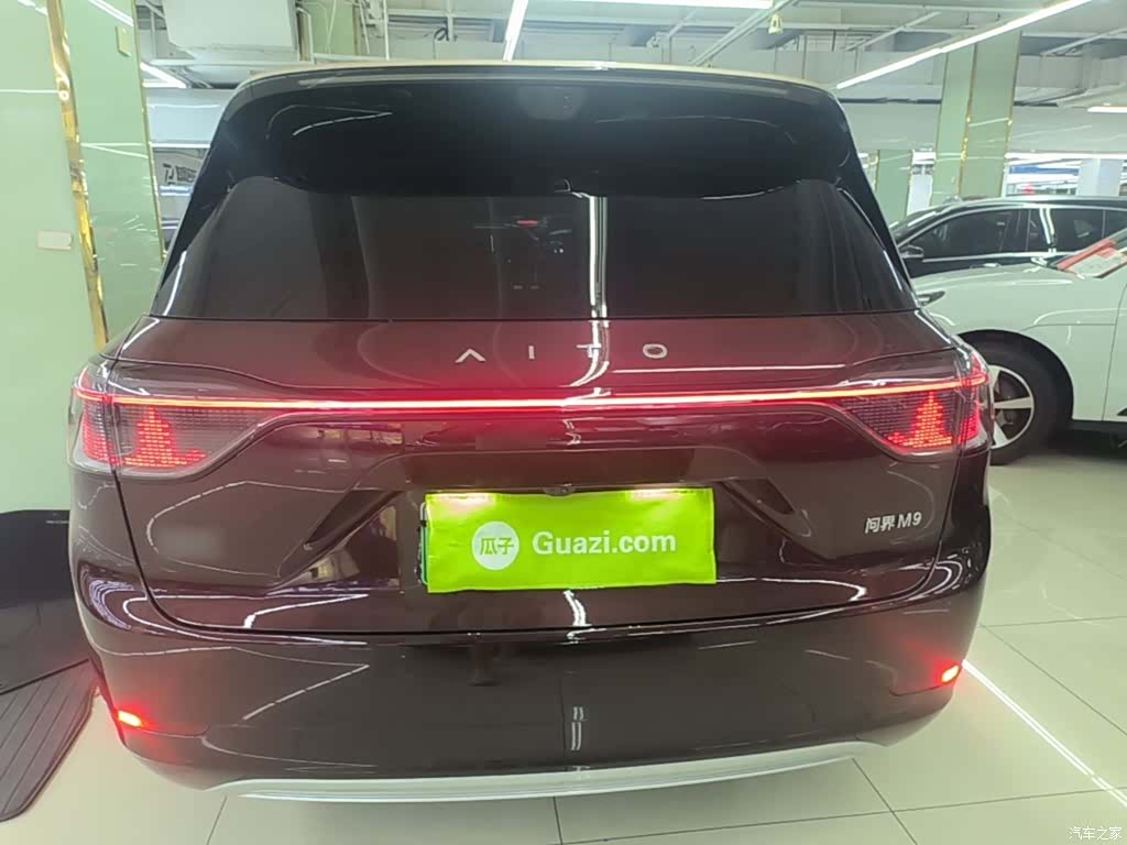 AITO M9, 2025 6