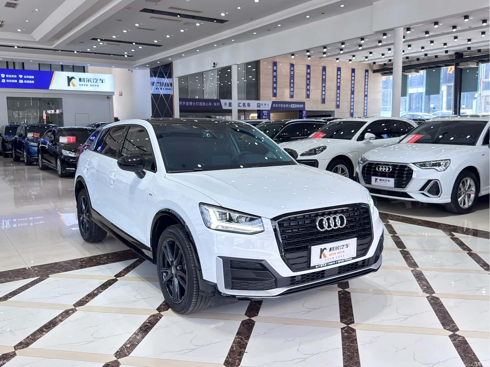 Audi Q2L, 2021 4
