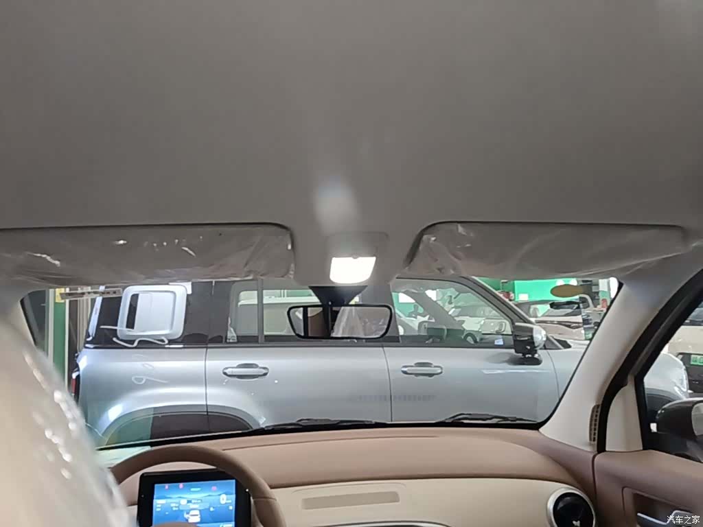 Wuling MINIEV, 2026 18