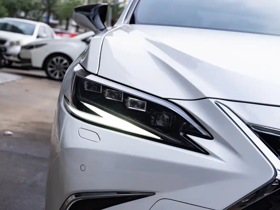 Lexus ES Lexus ES