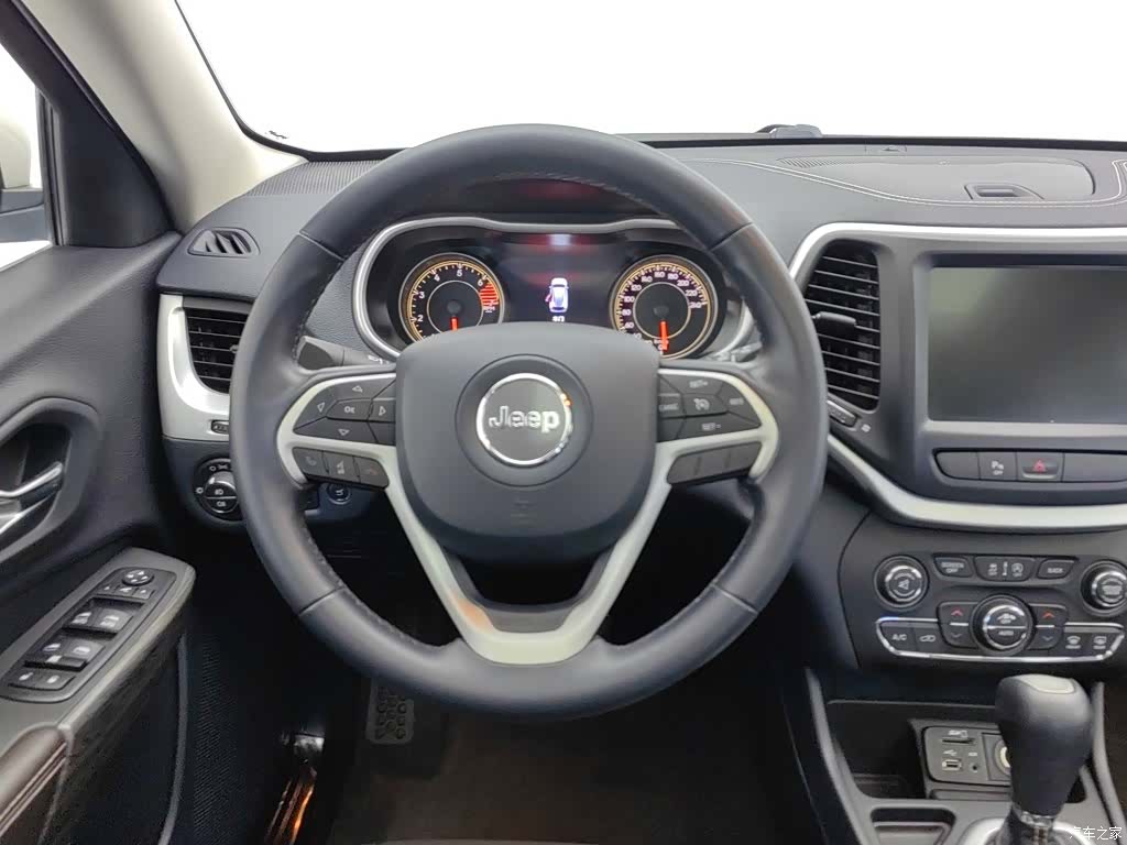 Jeep Cherokee, 2021 11