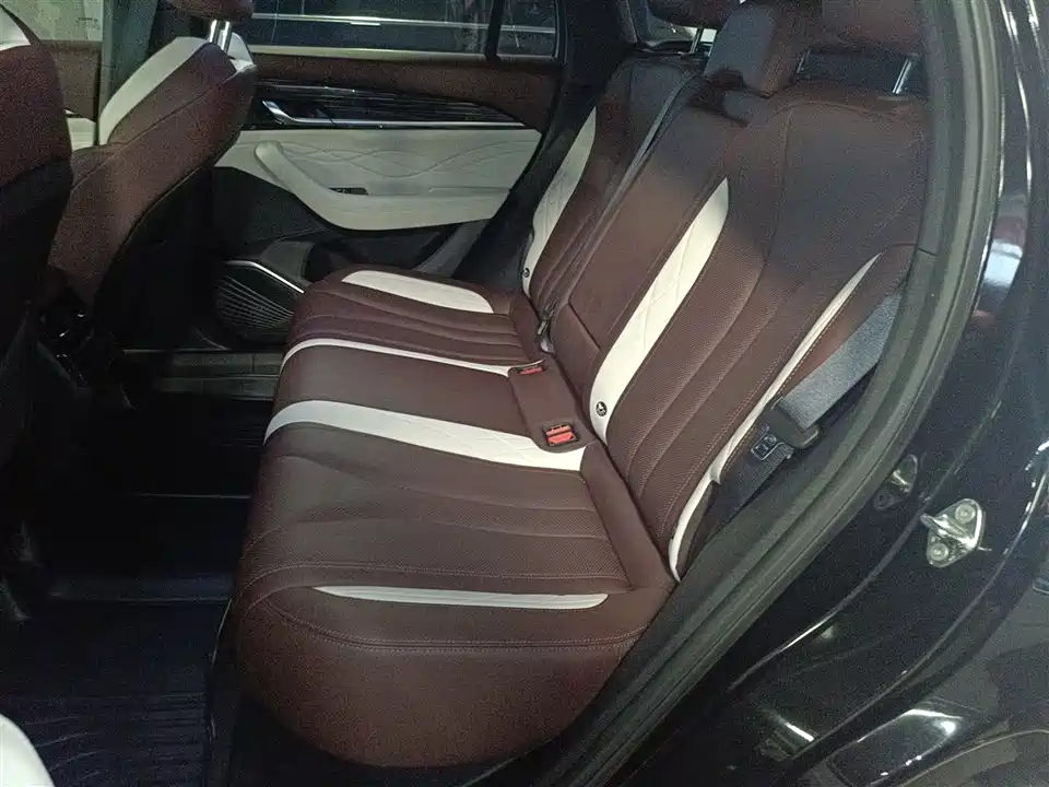 Geely Monjaro