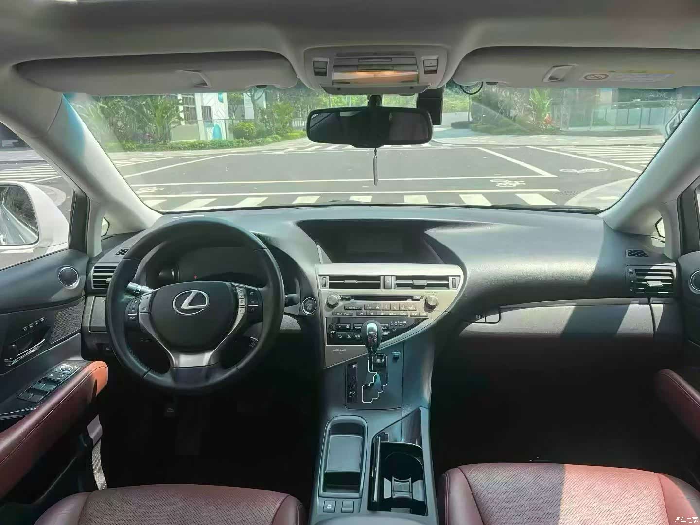Lexus RX, 2014 3