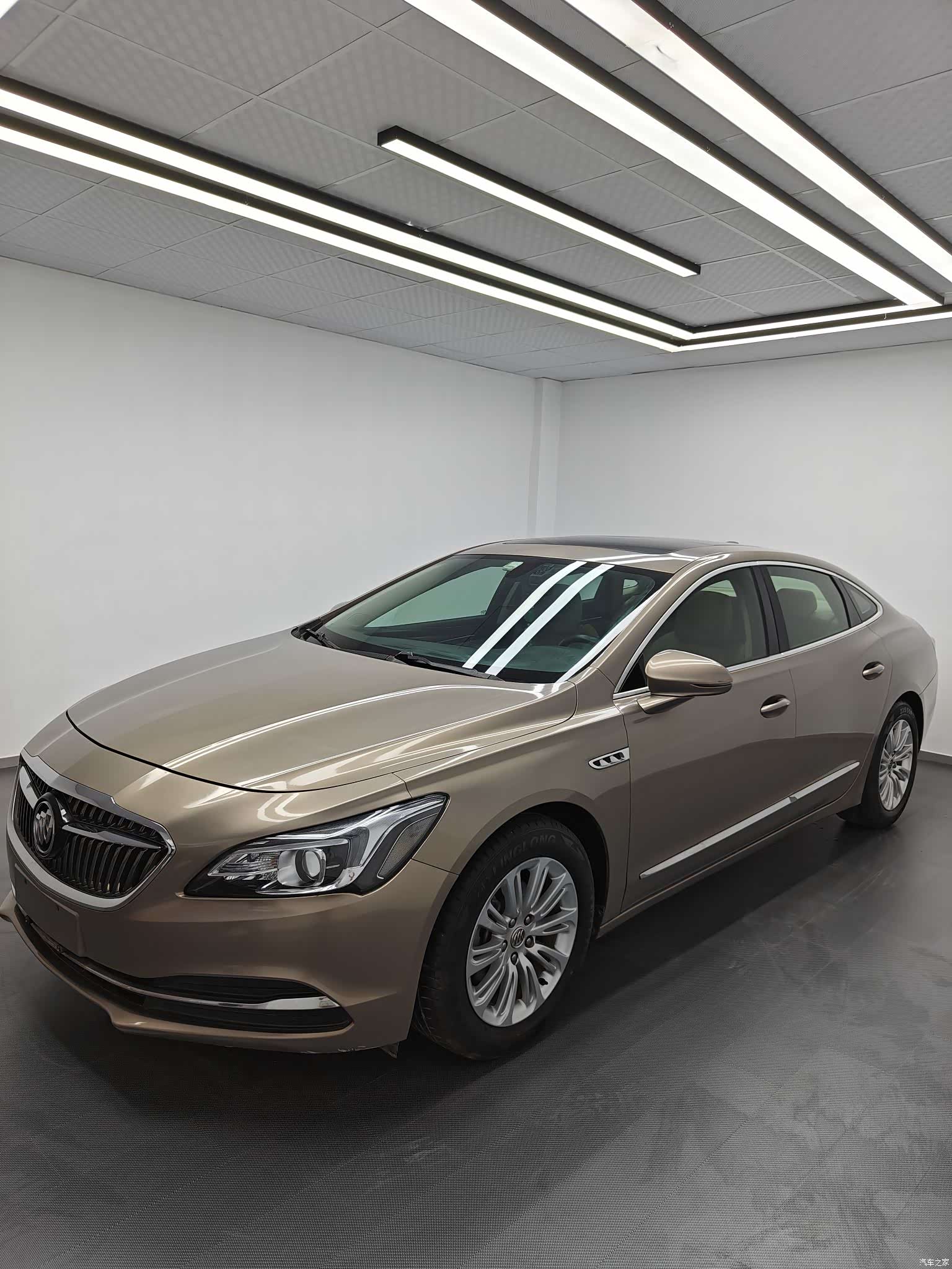 Buick LaCrosse, 2018 1