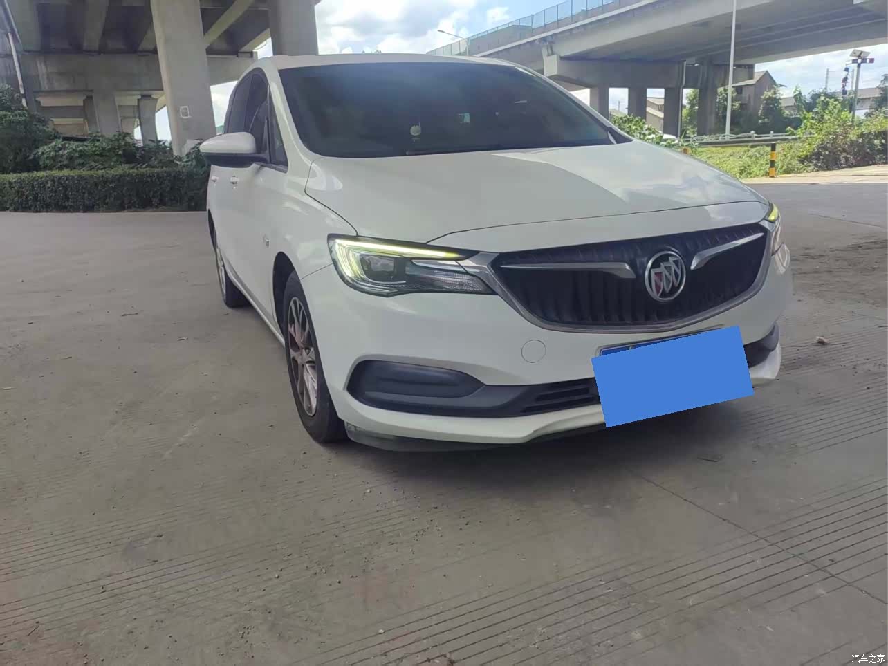 Buick GL6, 2018 10